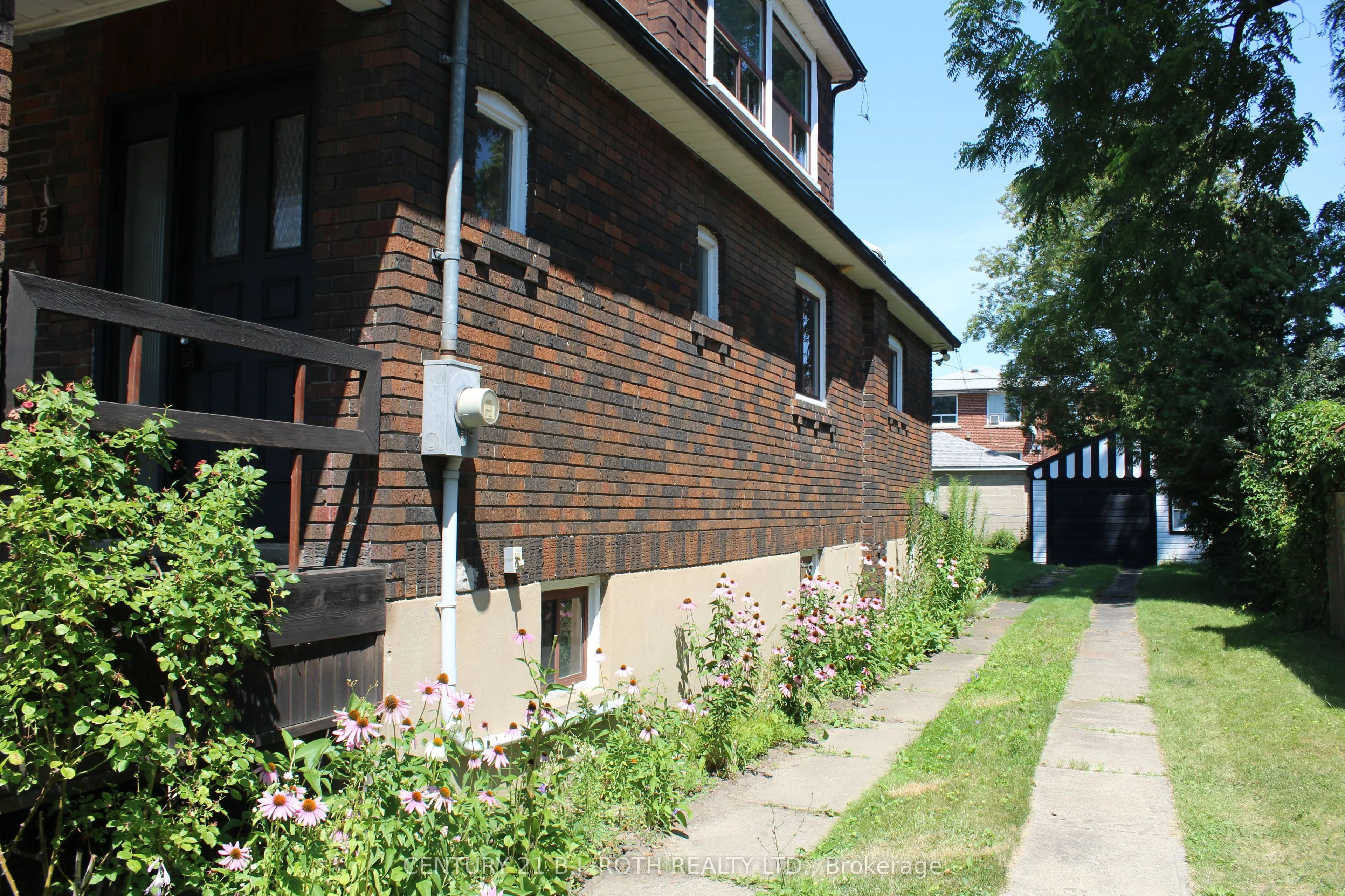 5 Twentieth Street