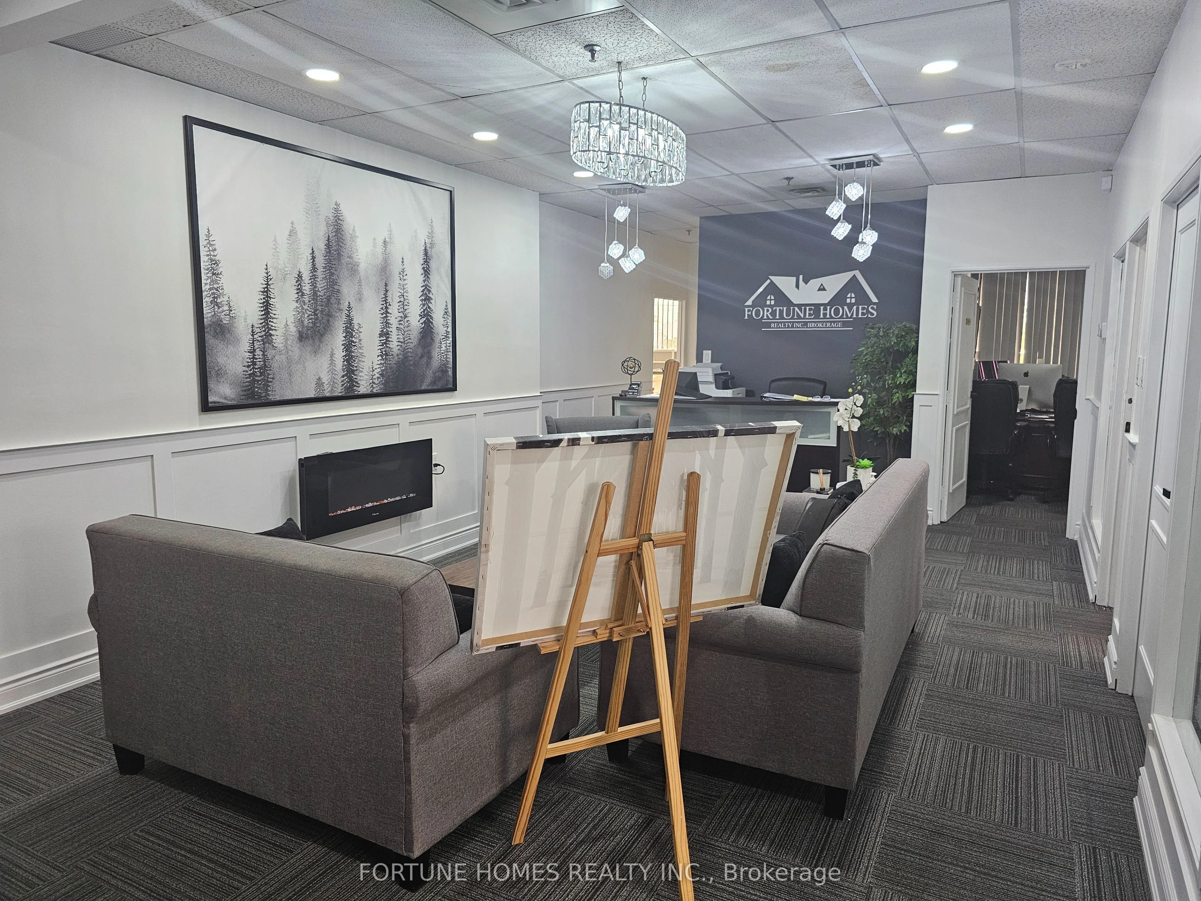 7025 Tomken Road, #271