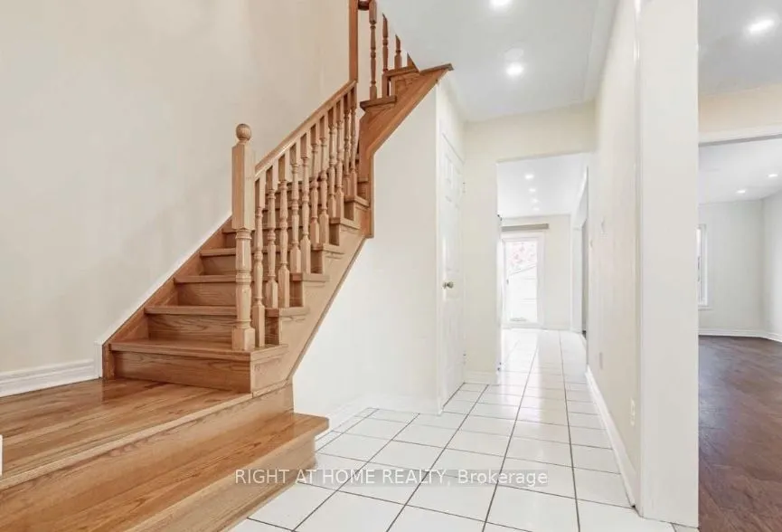 7049 Graydon Court