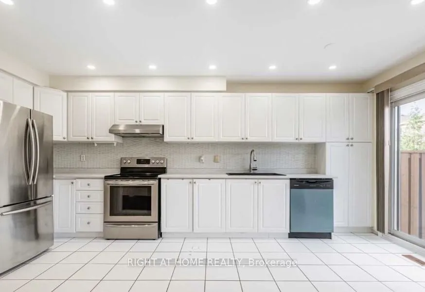 7049 Graydon Court