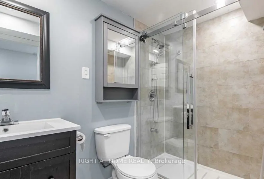 7049 Graydon Court
