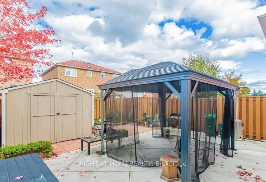 7049 Graydon Court
