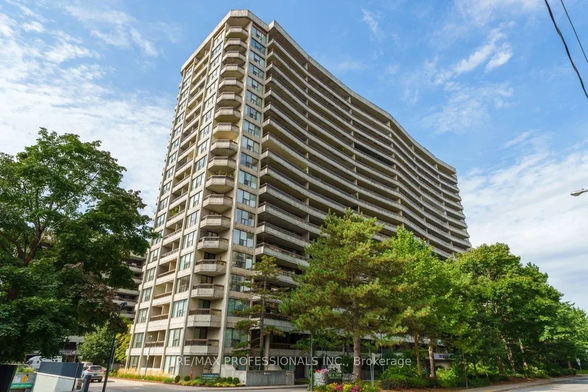 100 Quebec Avenue, #407