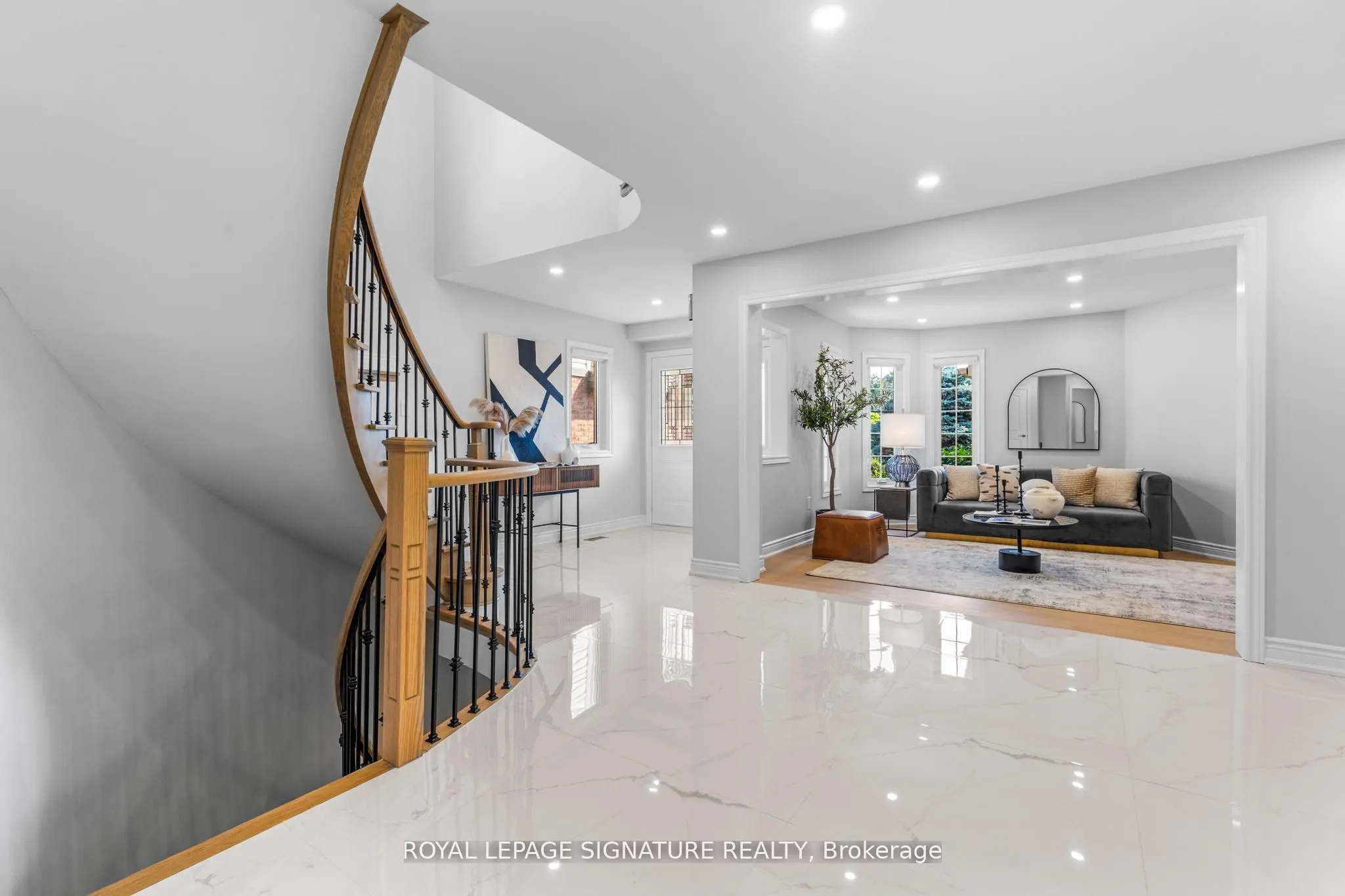 5971 Greensboro Drive