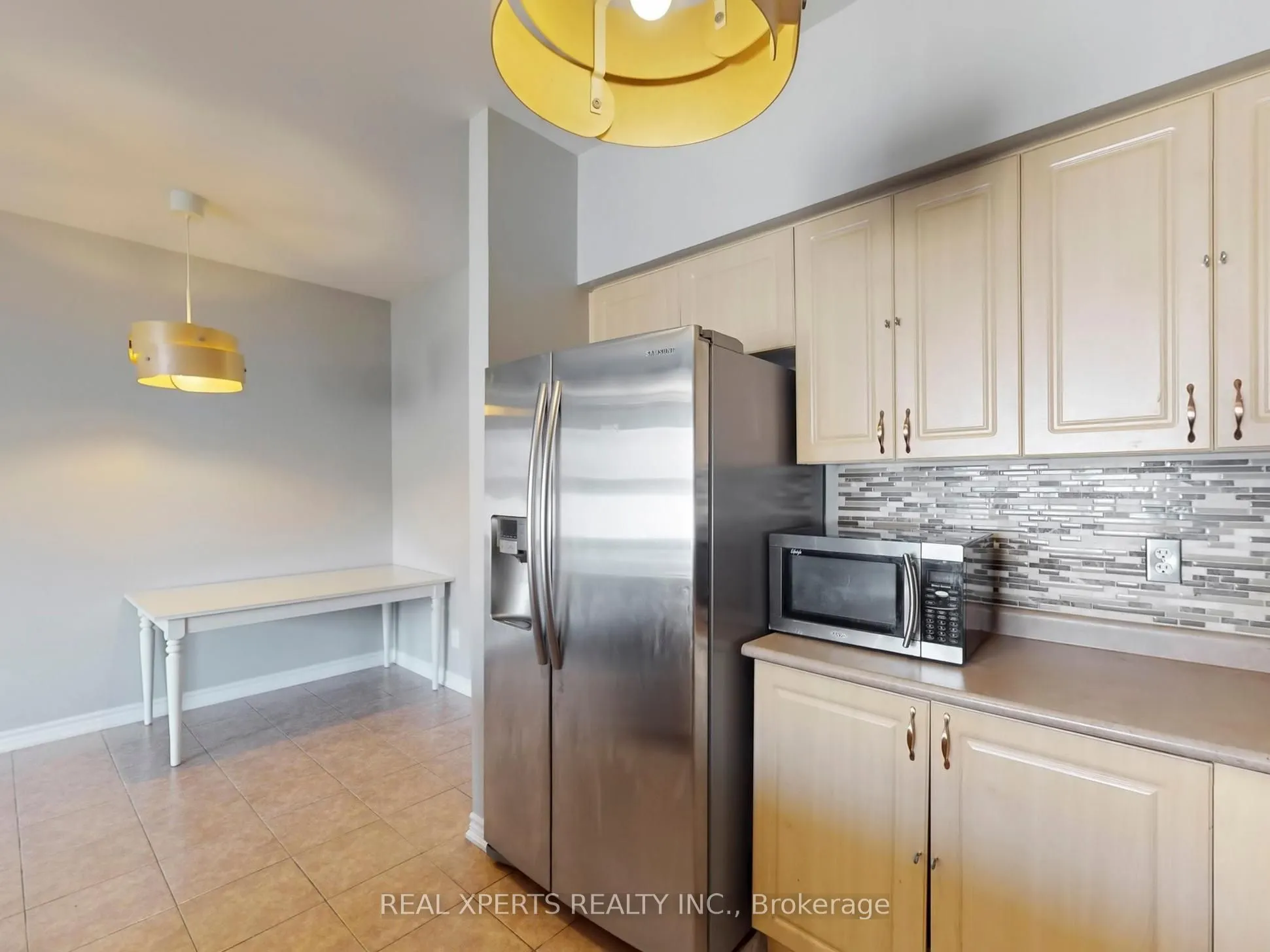 251 Murray Ross Parkway