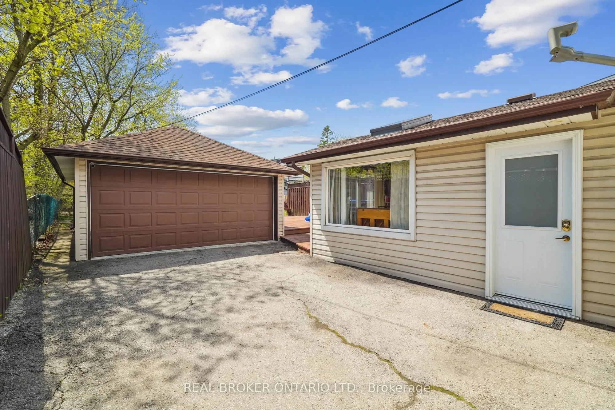 38 Riverview Heights
