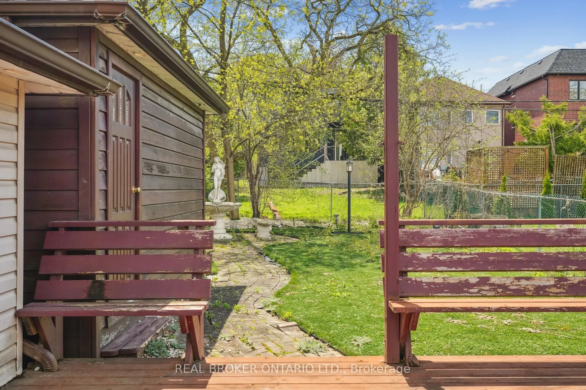 38 Riverview Heights
