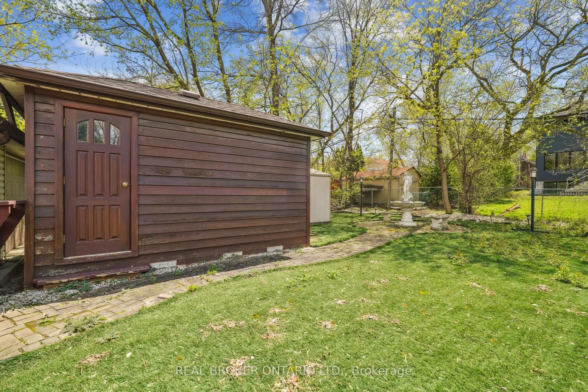 38 Riverview Heights