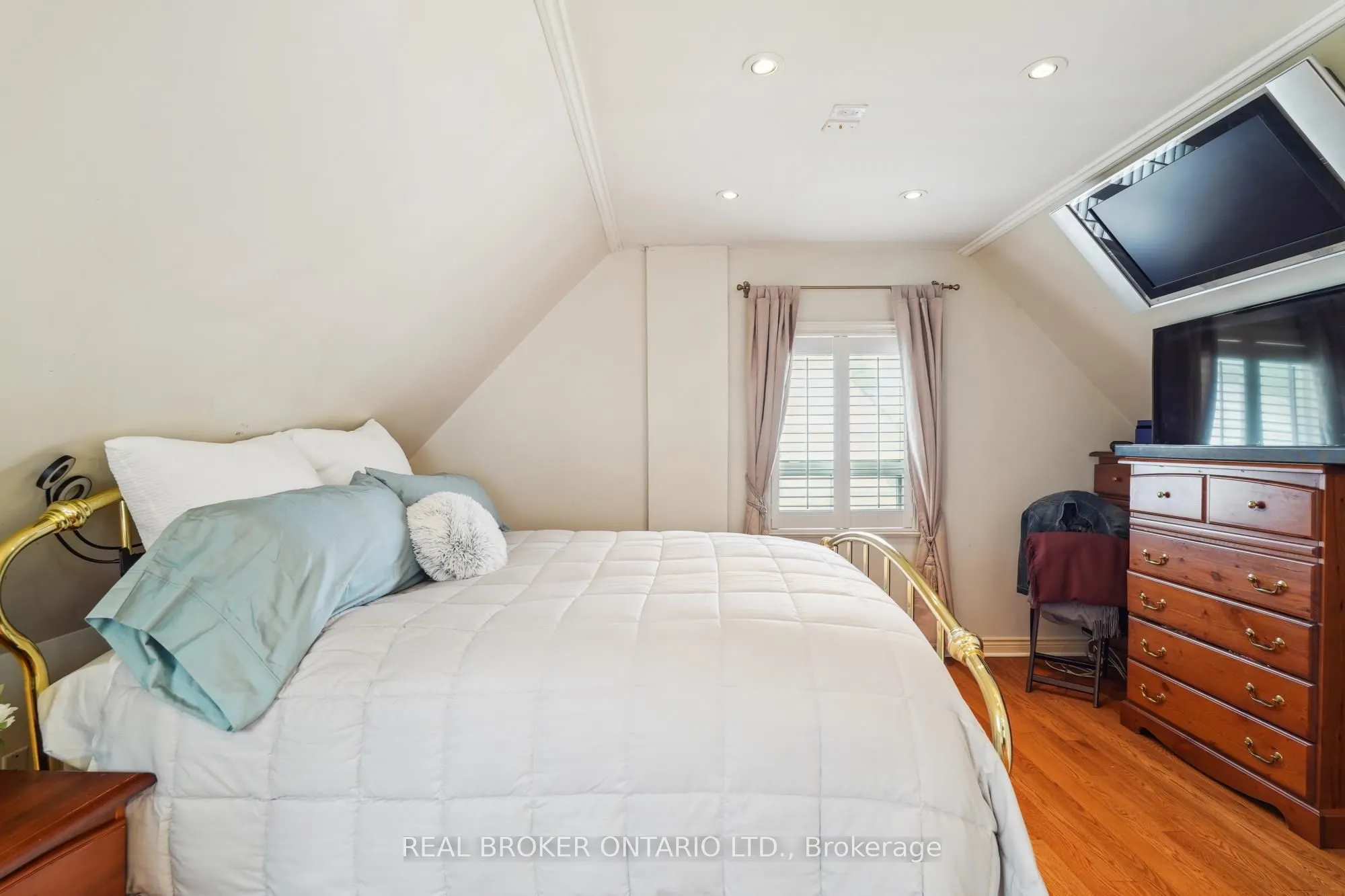 38 Riverview Heights