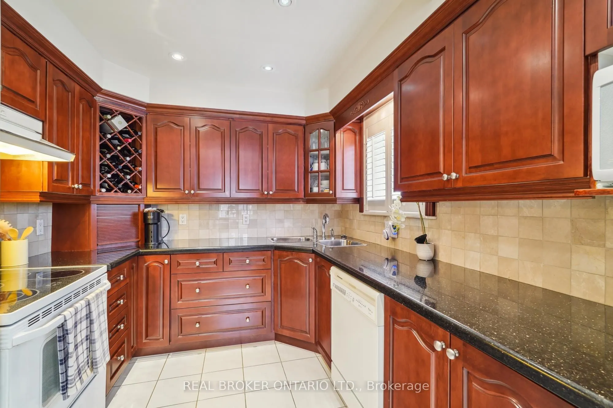 38 Riverview Heights