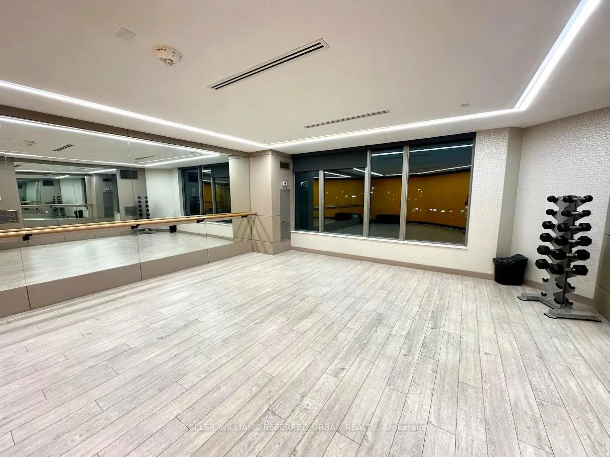 4655 Metcalfe Avenue, #1807