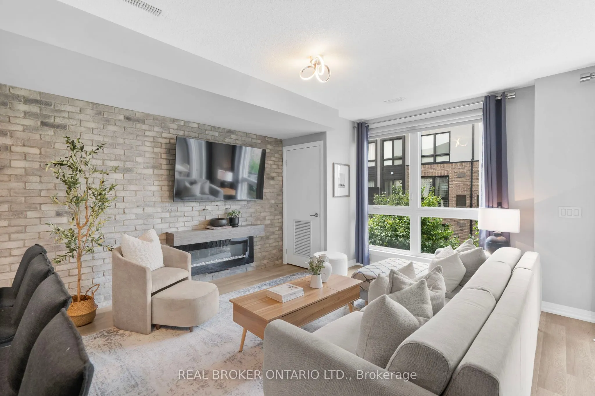 1204 Main Street E, #207