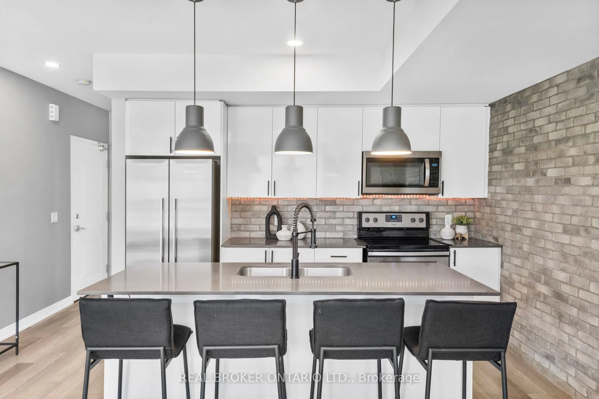 1204 Main Street E, #207