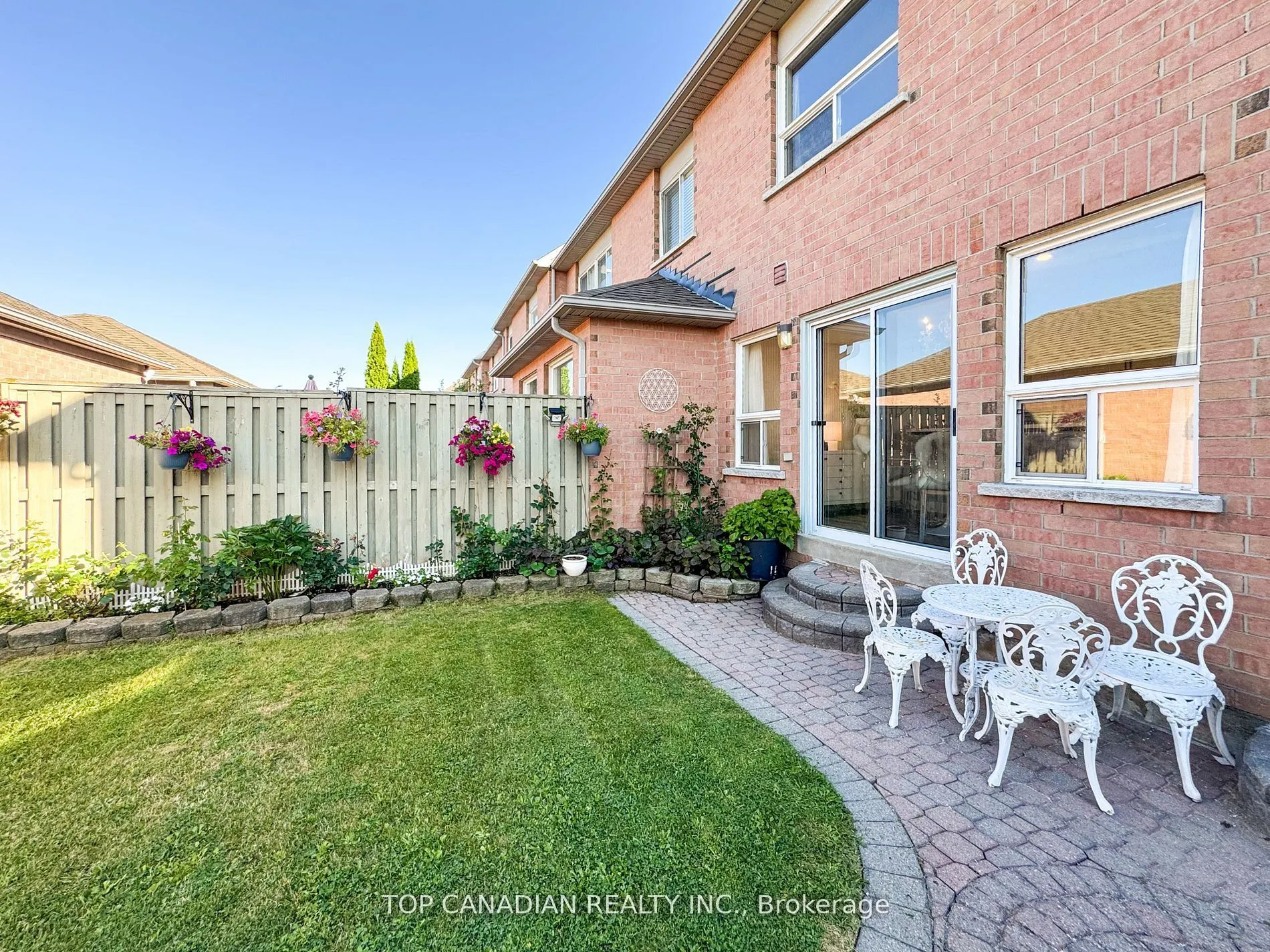 5827 Rainberry Drive