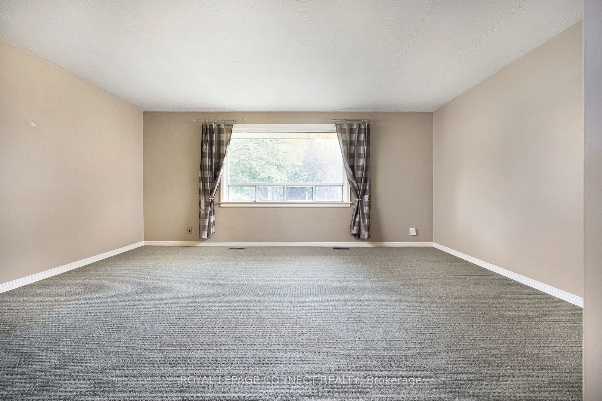 3 Brougham Crescent