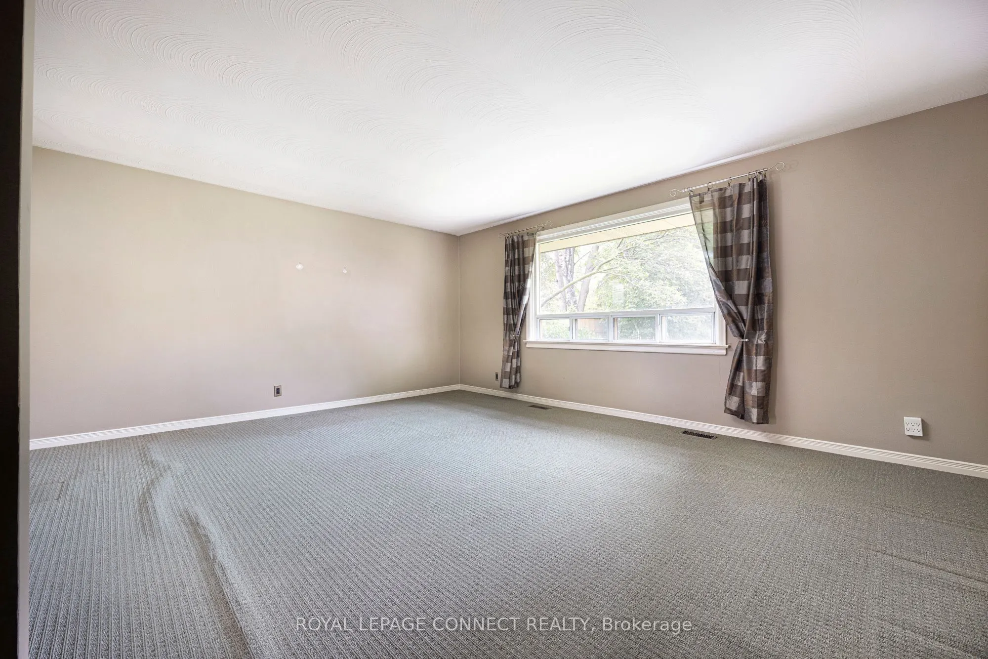 3 Brougham Crescent