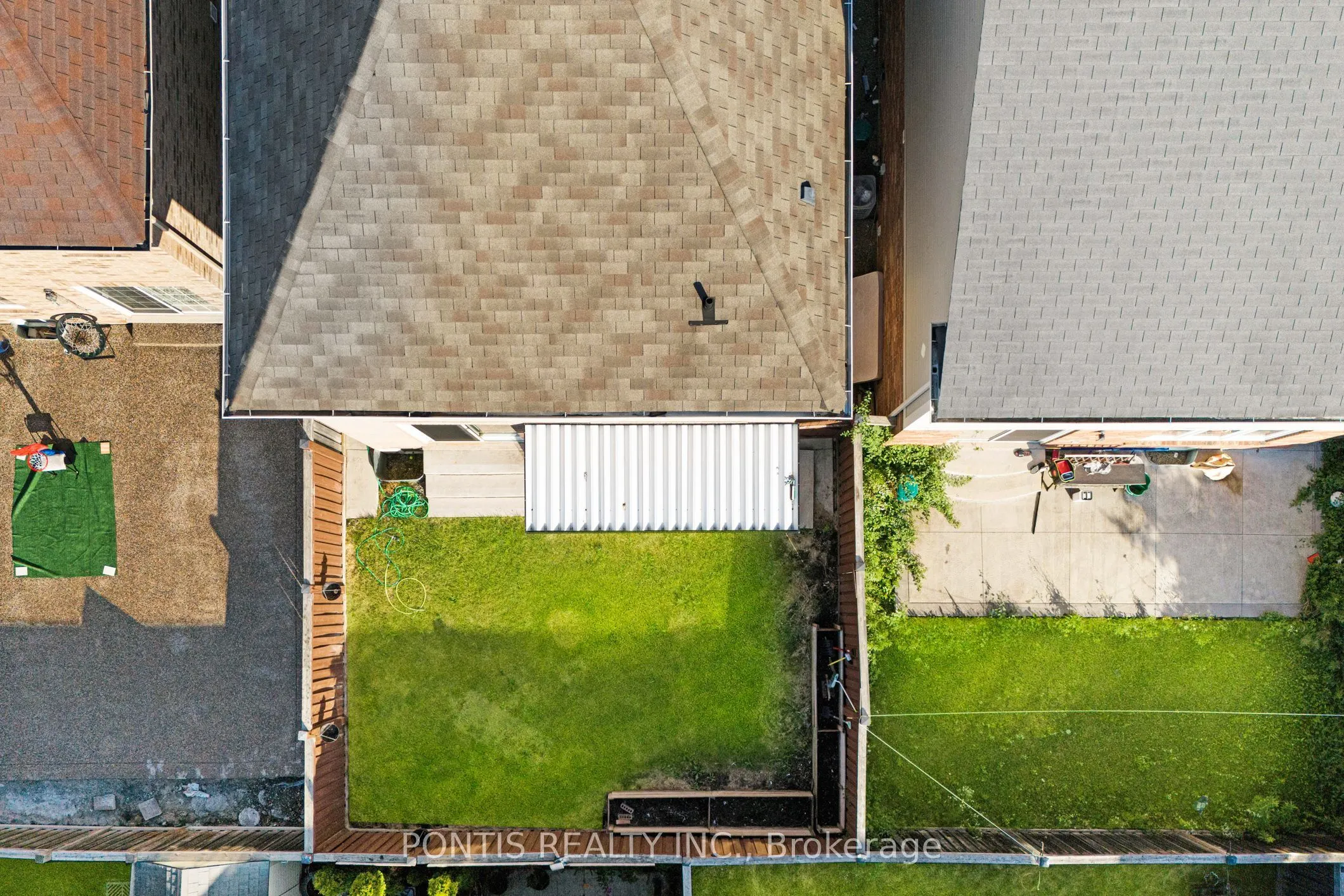 6 DULVERTON Drive