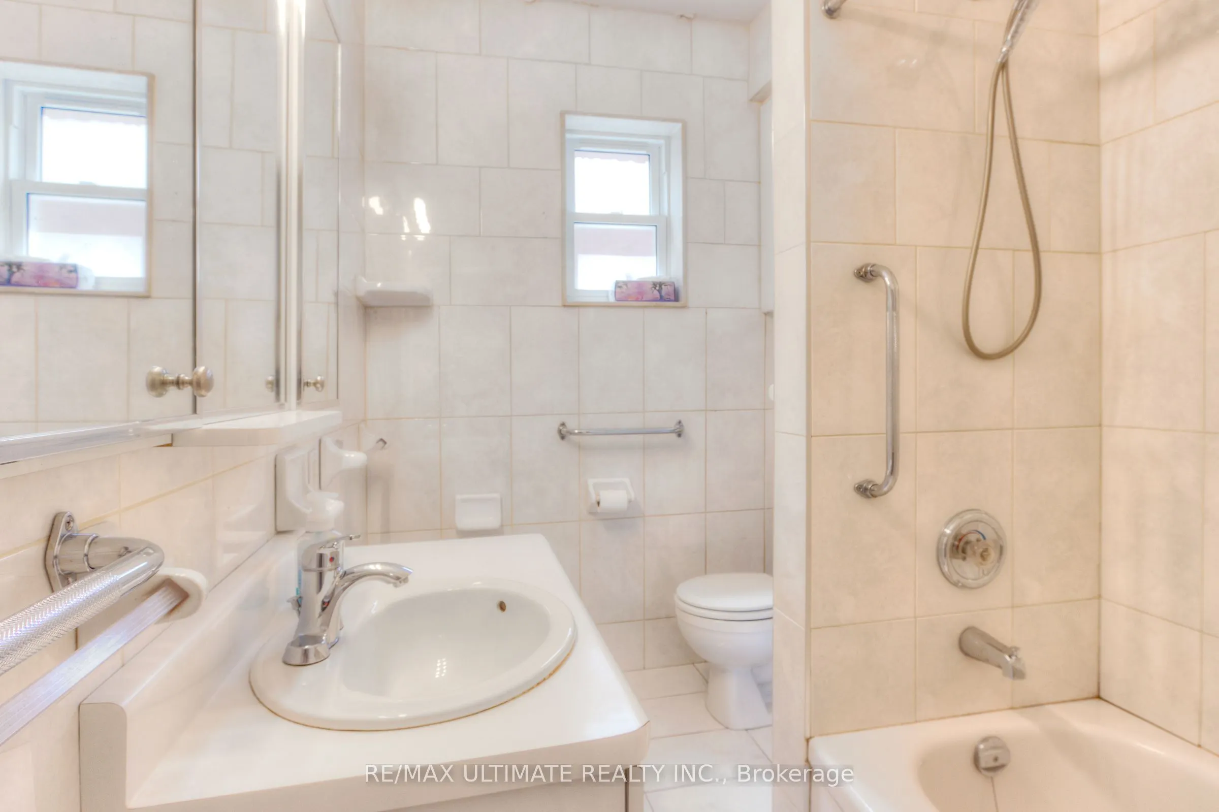 1652 Dufferin Street, #Main