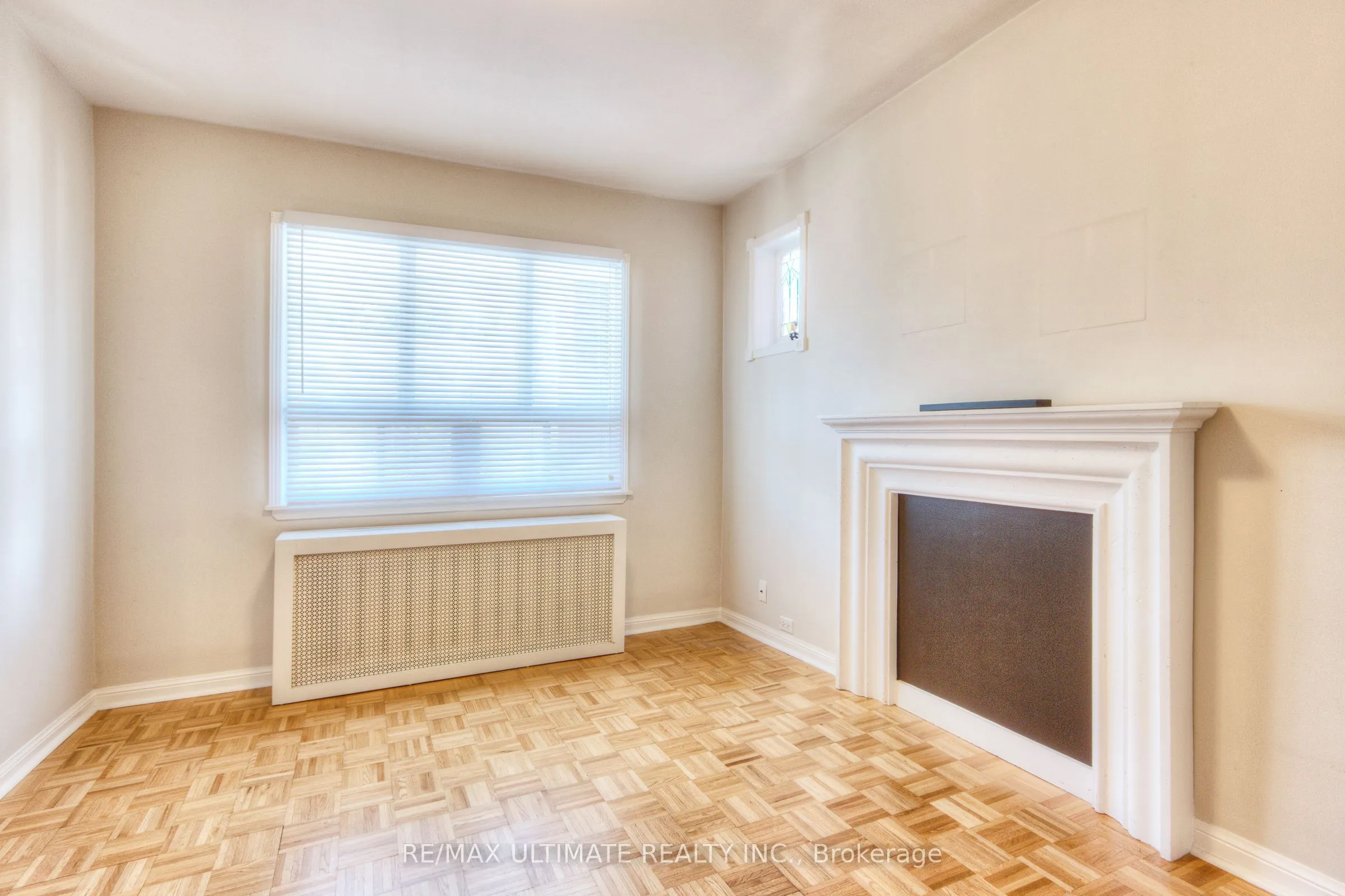 1652 Dufferin Street, #Main