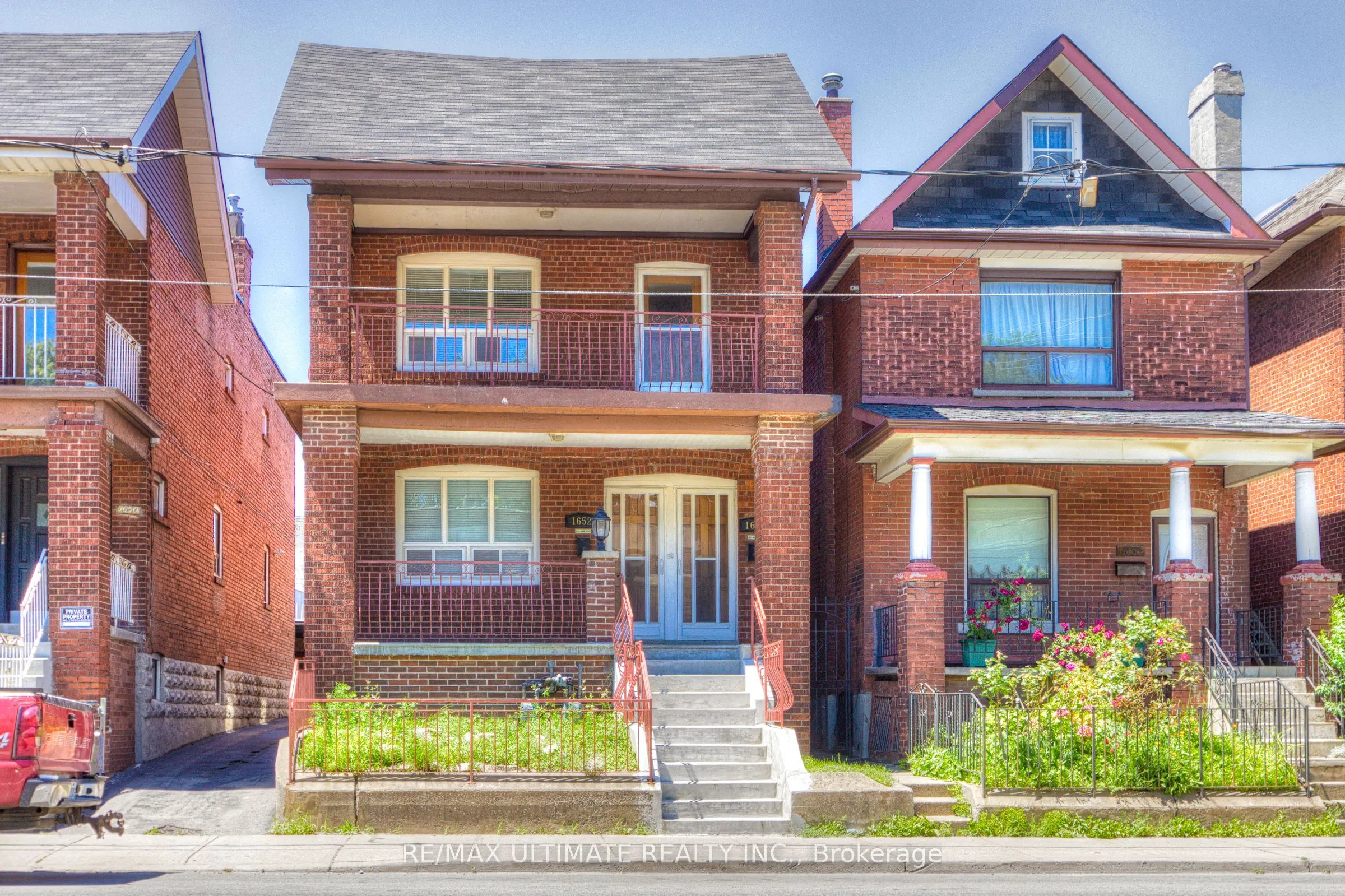 1652 Dufferin Street, #Main