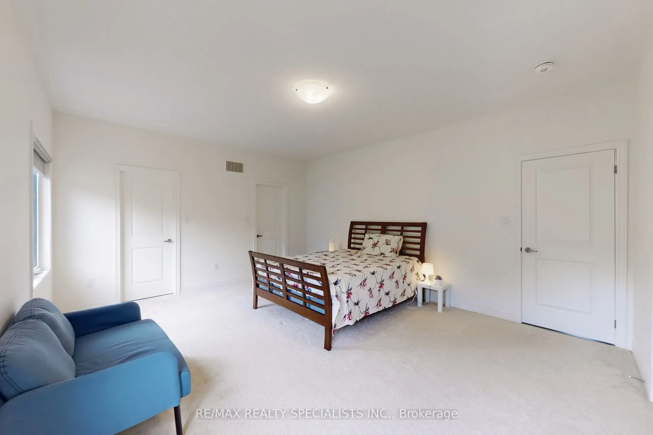 48 Unwind Crescent