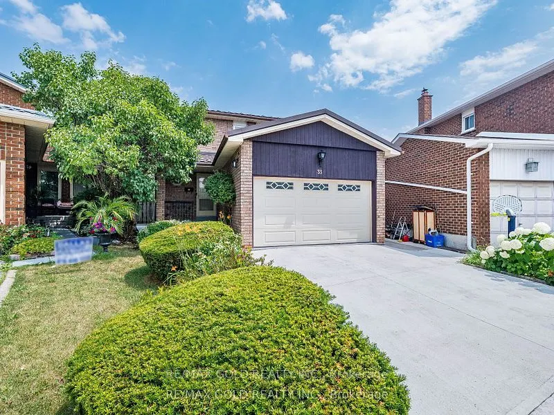 33 St. Emilion Way