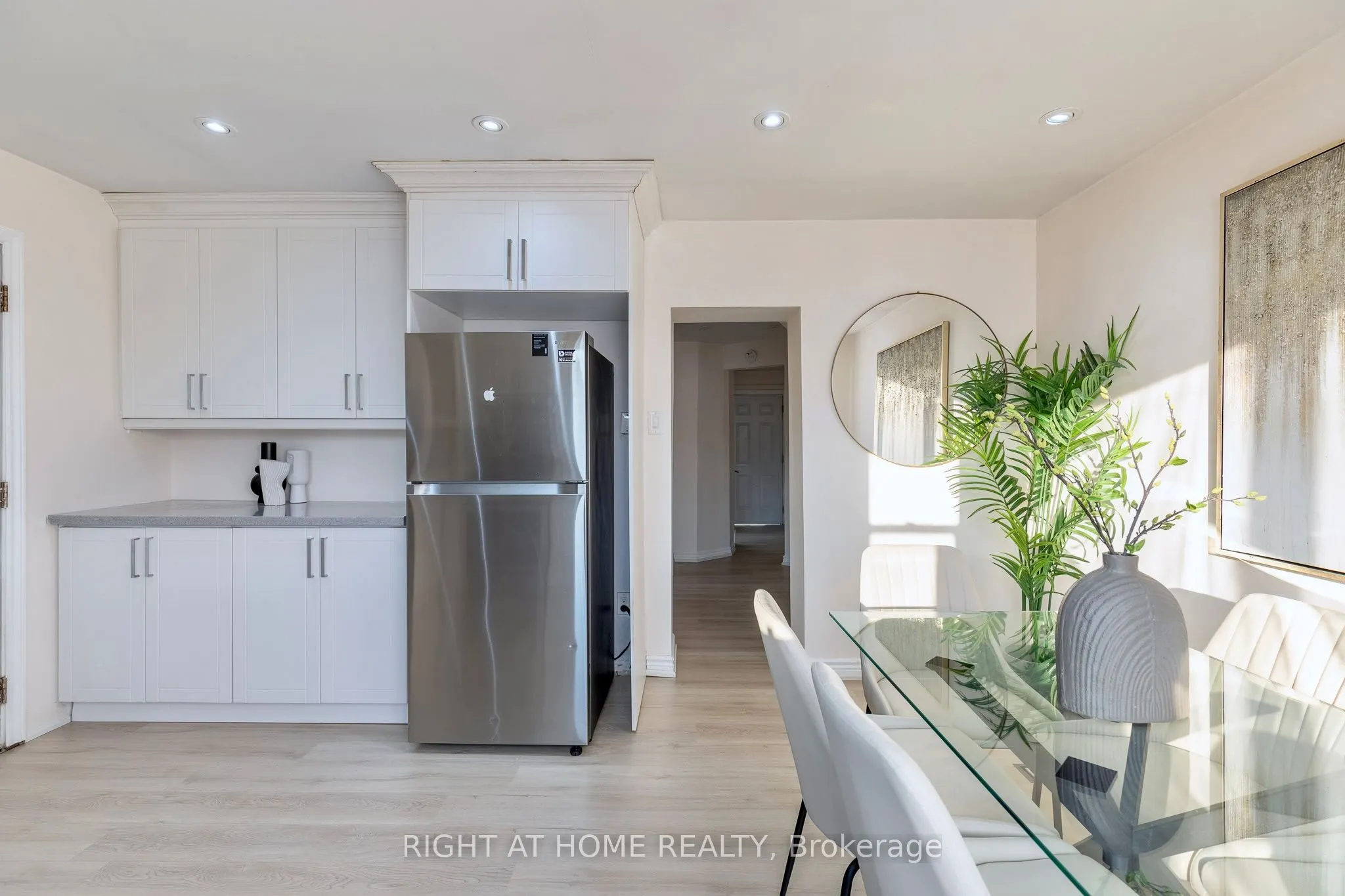 266 Earlscourt Avenue