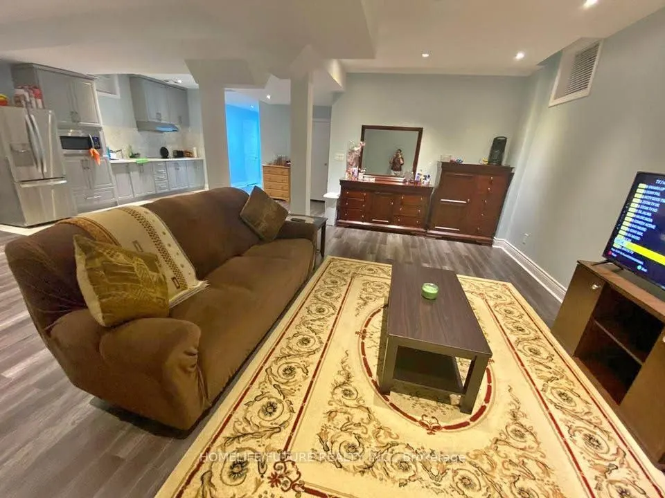 6 Gainsford Road, #BSMT