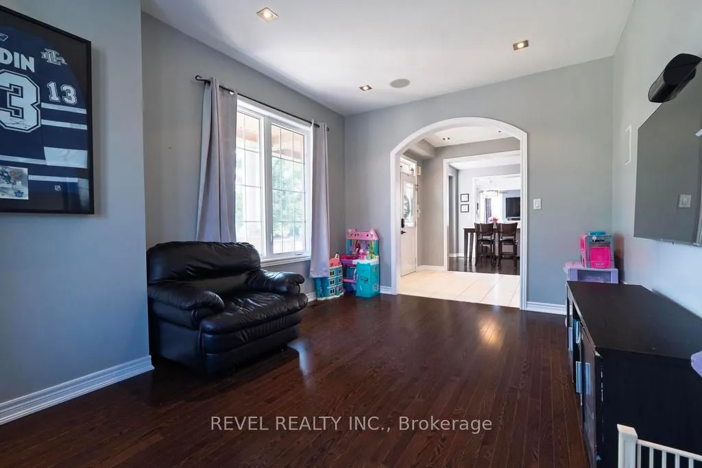 1 Coastline Drive