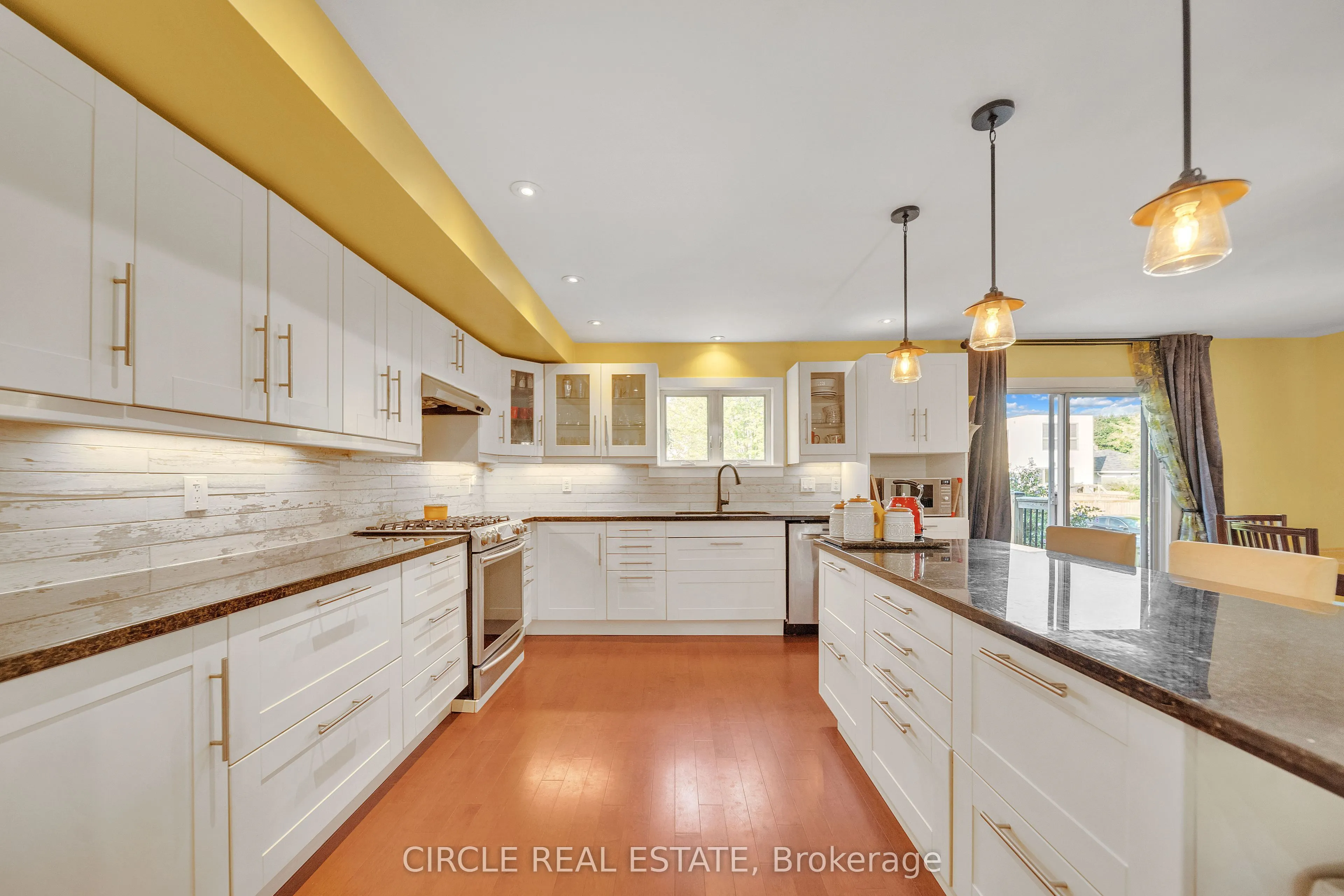 1043 Shaw Drive