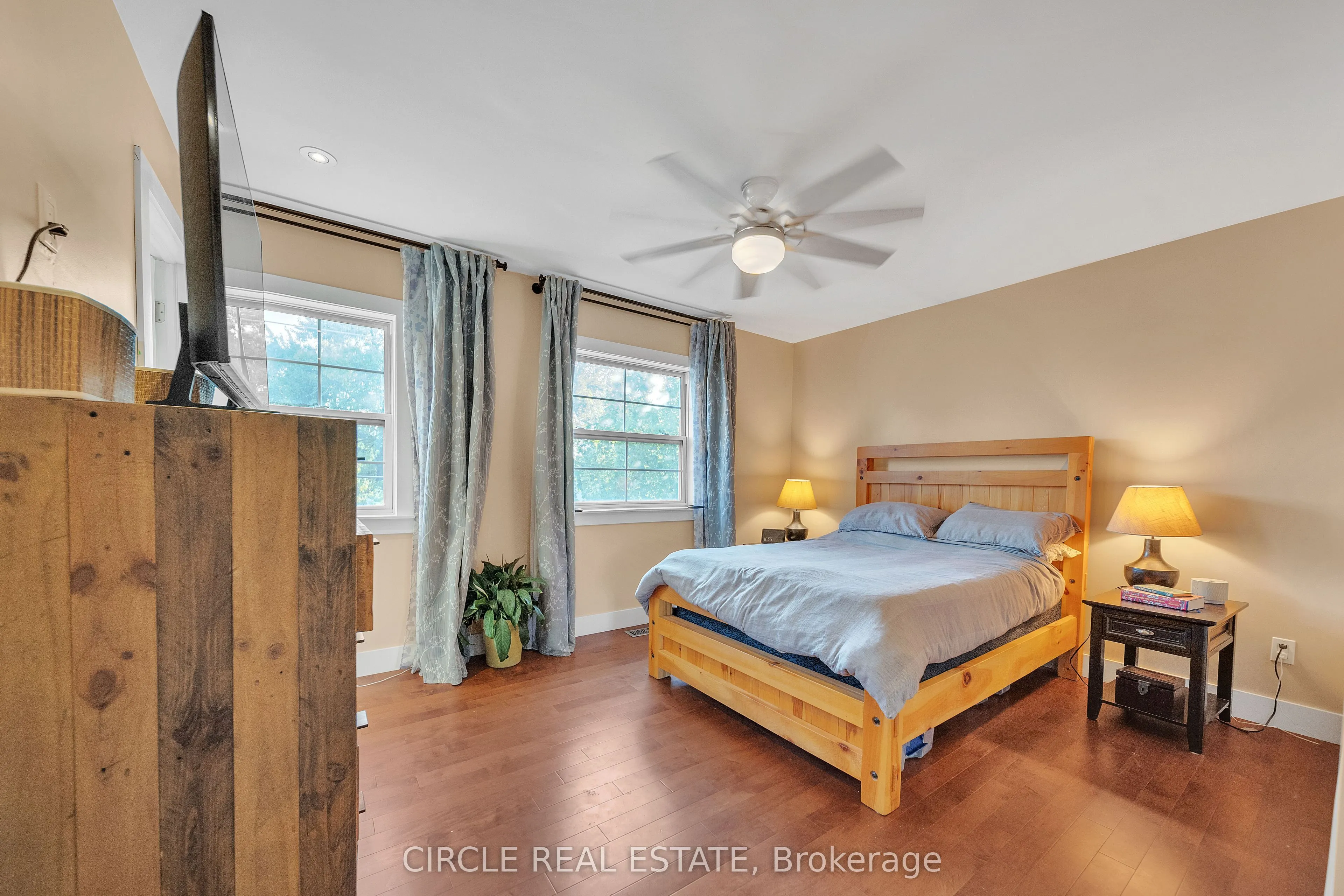 1043 Shaw Drive