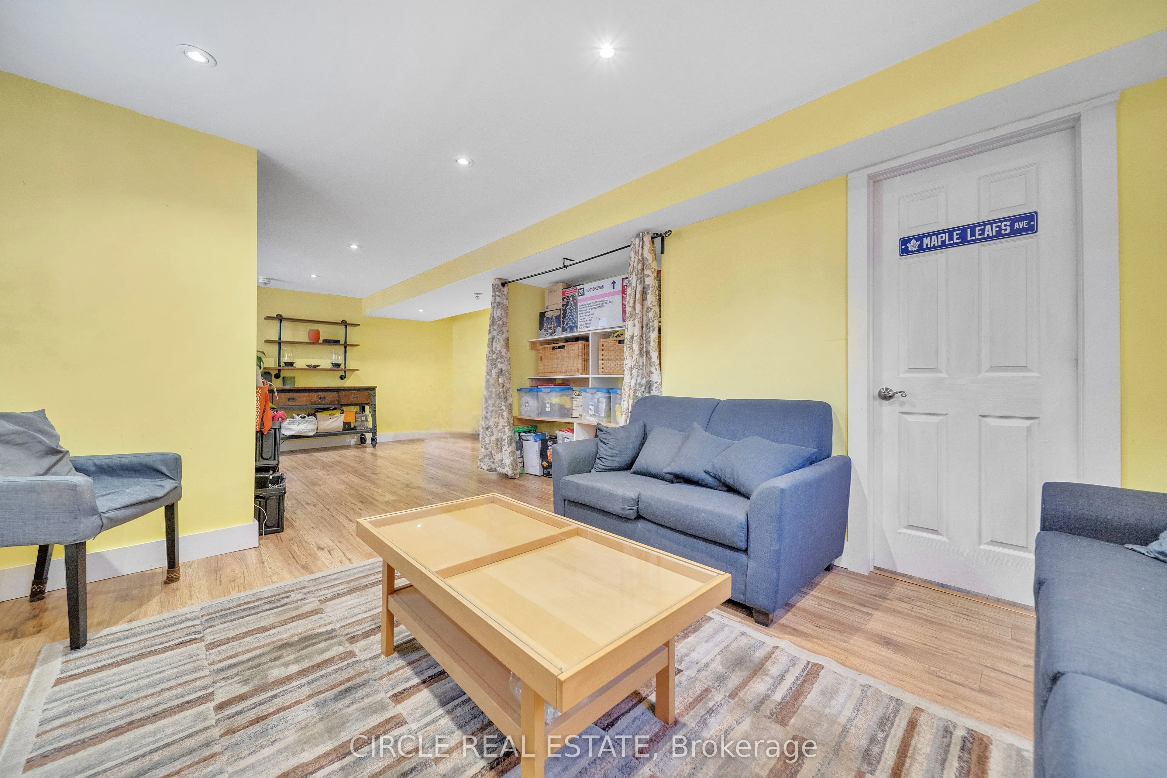 1043 Shaw Drive