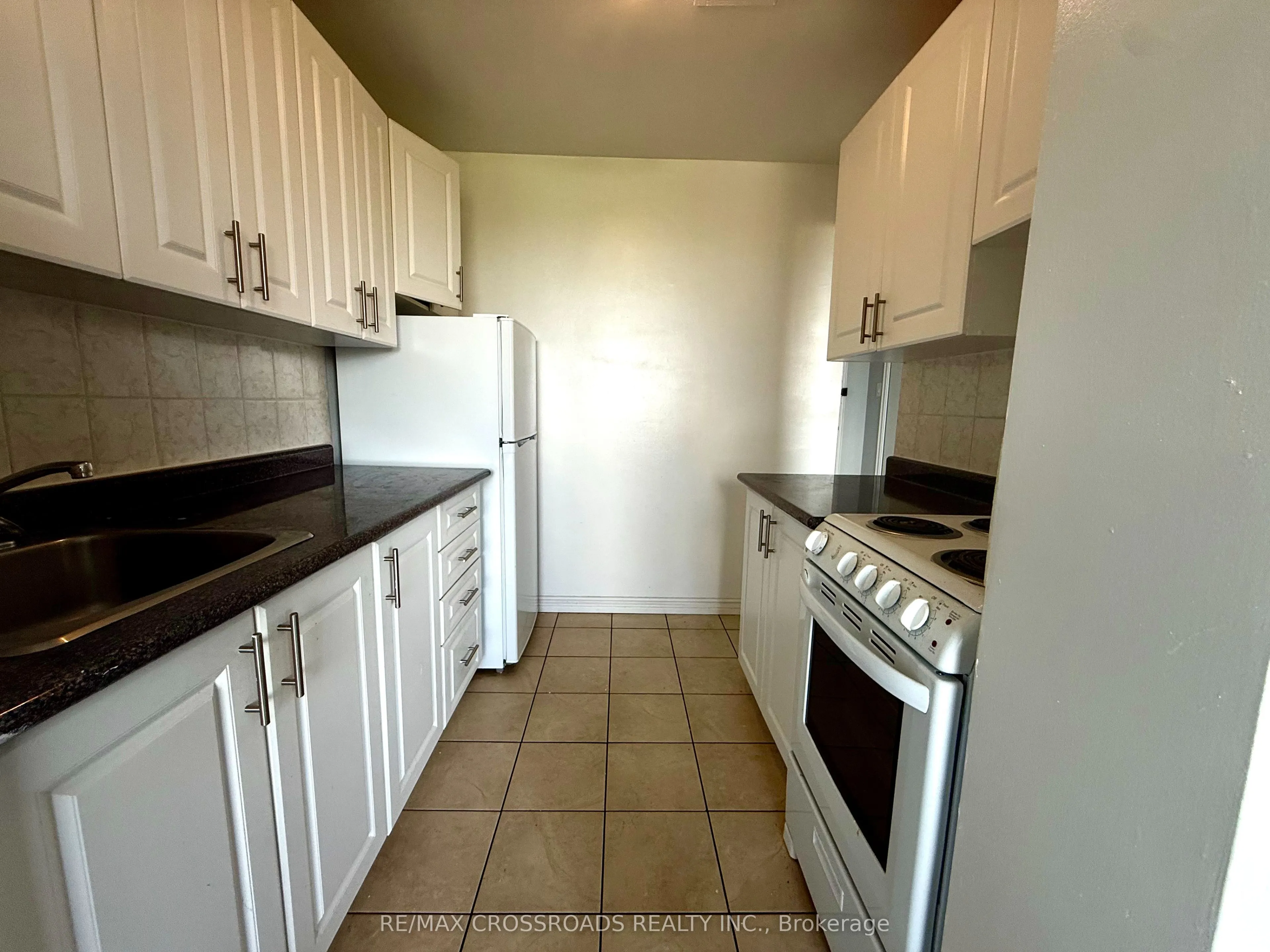 363 Lakeshore Road E, #705