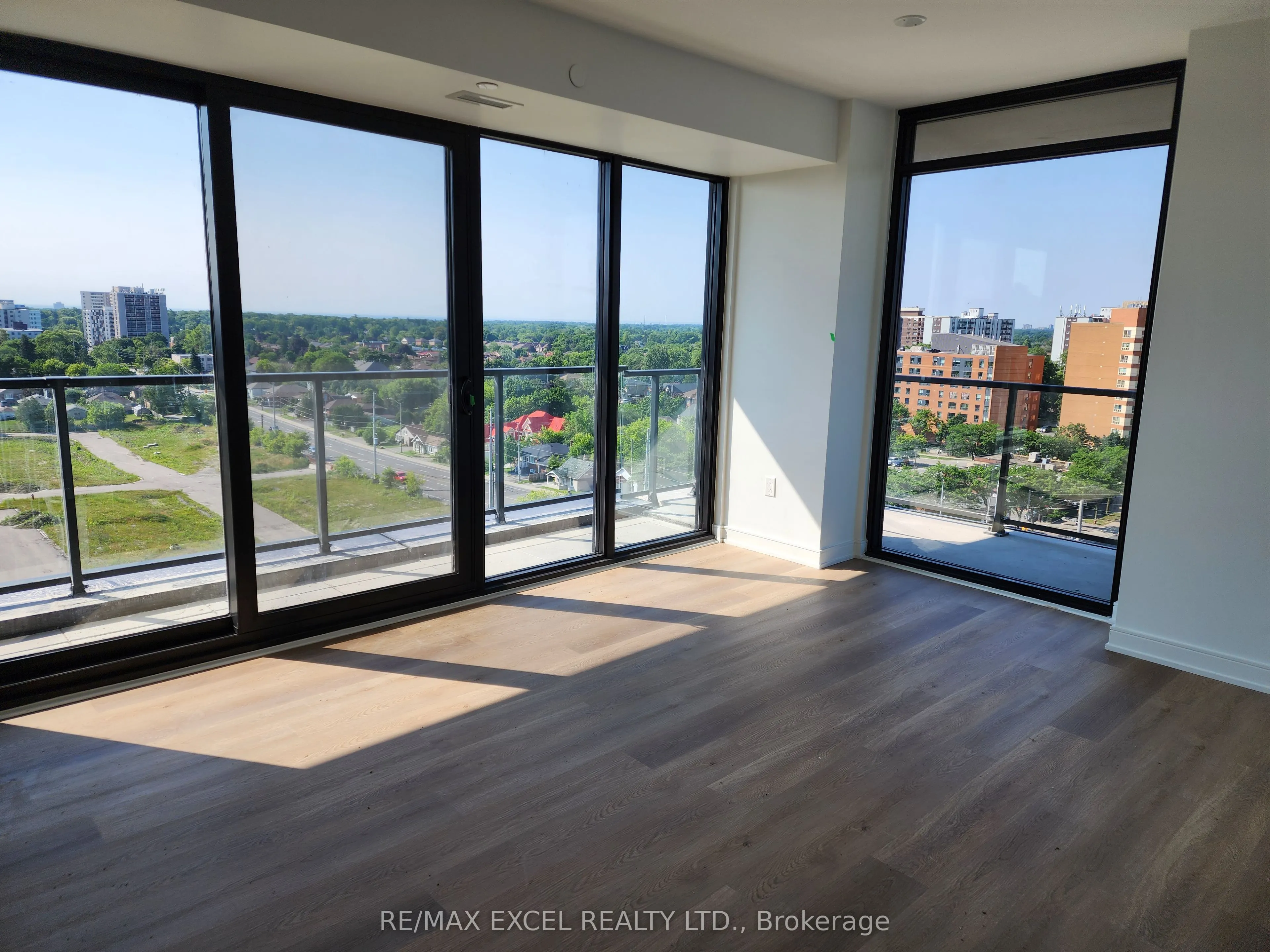 3009 Novar Road, #905