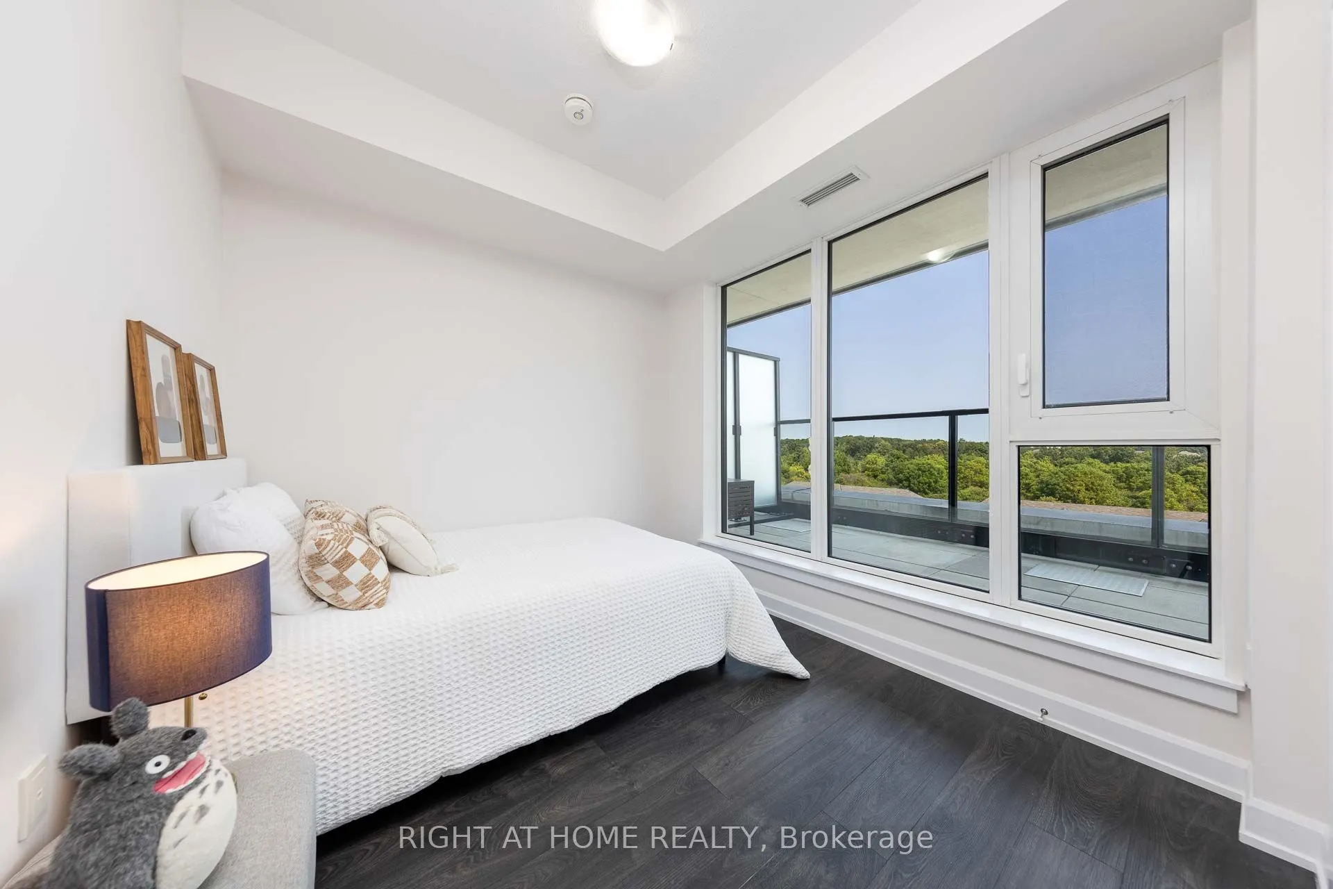 3200 William Coltson Avenue, #608