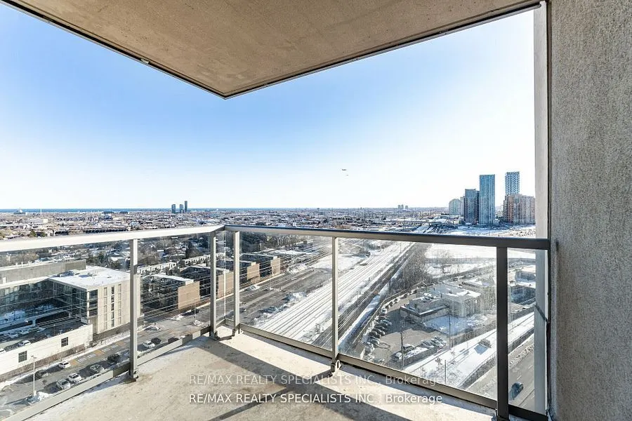 3 Michael Powers Place, #1807