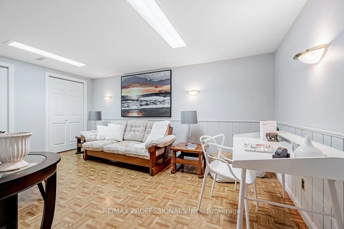 1180 Mississauga Valley Boulevard, #41
