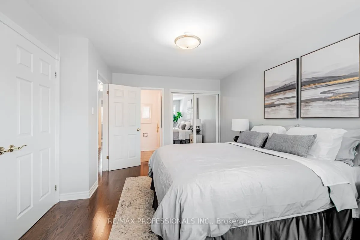 1180 Mississauga Valley Boulevard, #41