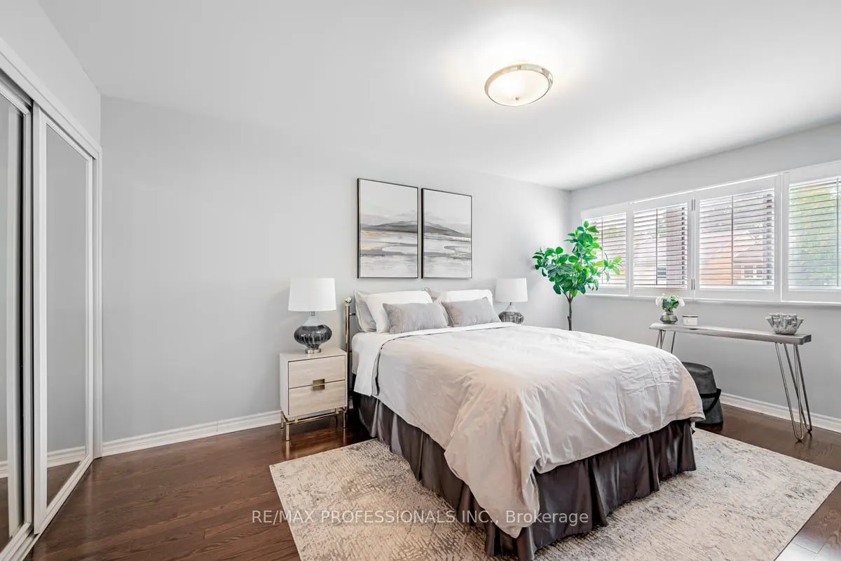 1180 Mississauga Valley Boulevard, #41