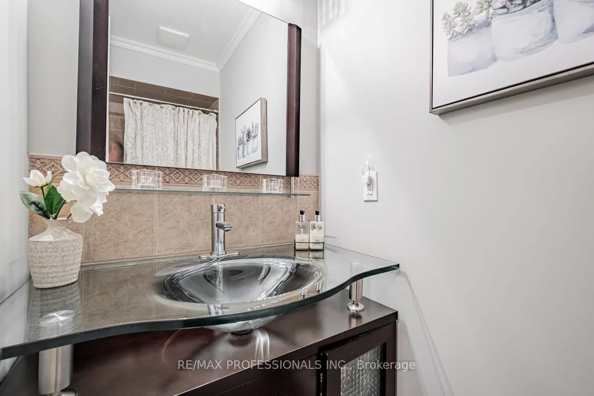1180 Mississauga Valley Boulevard, #41