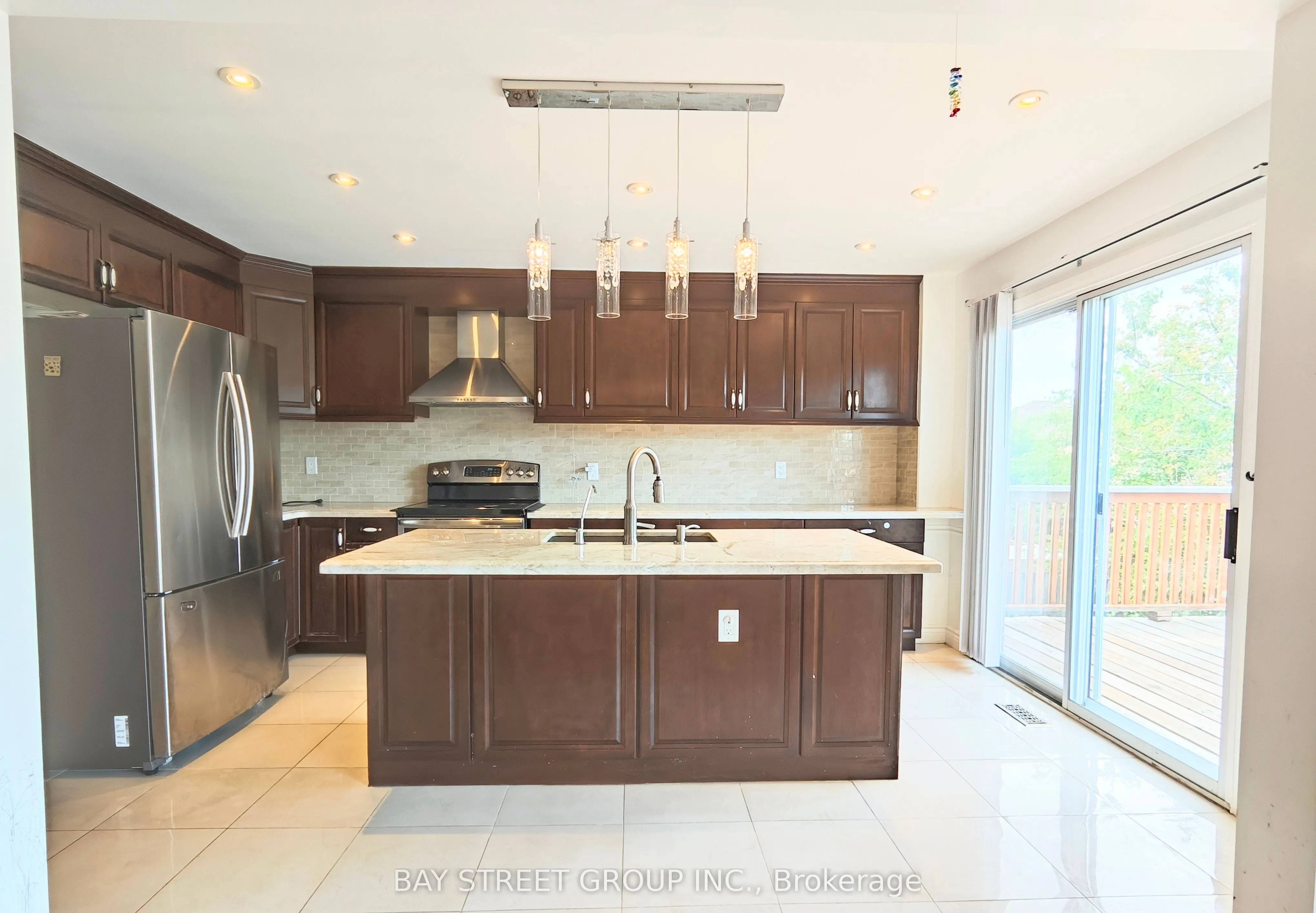 5251 Astwell Avenue, #Upper