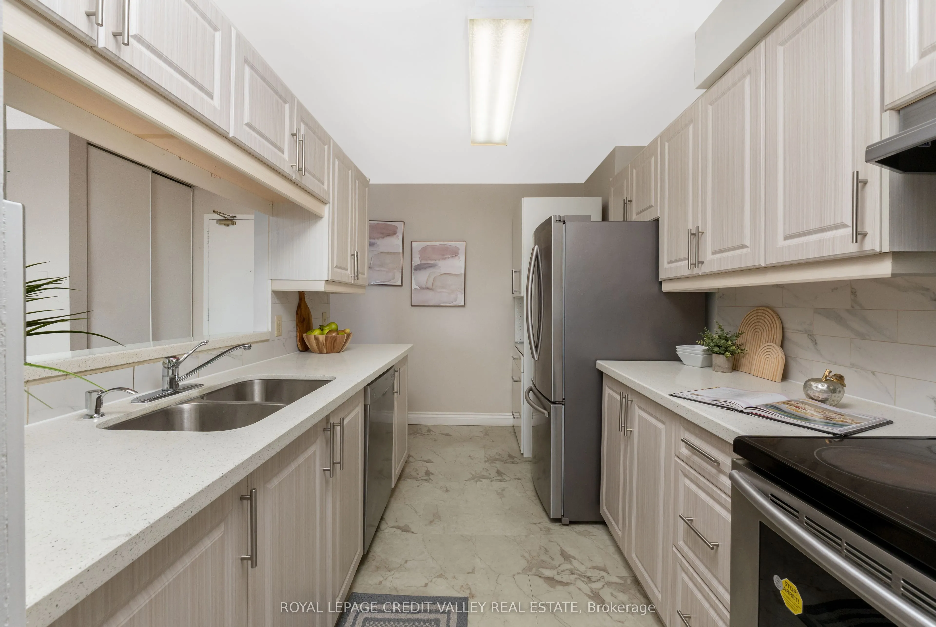 25 Trailwood Drive, #303
