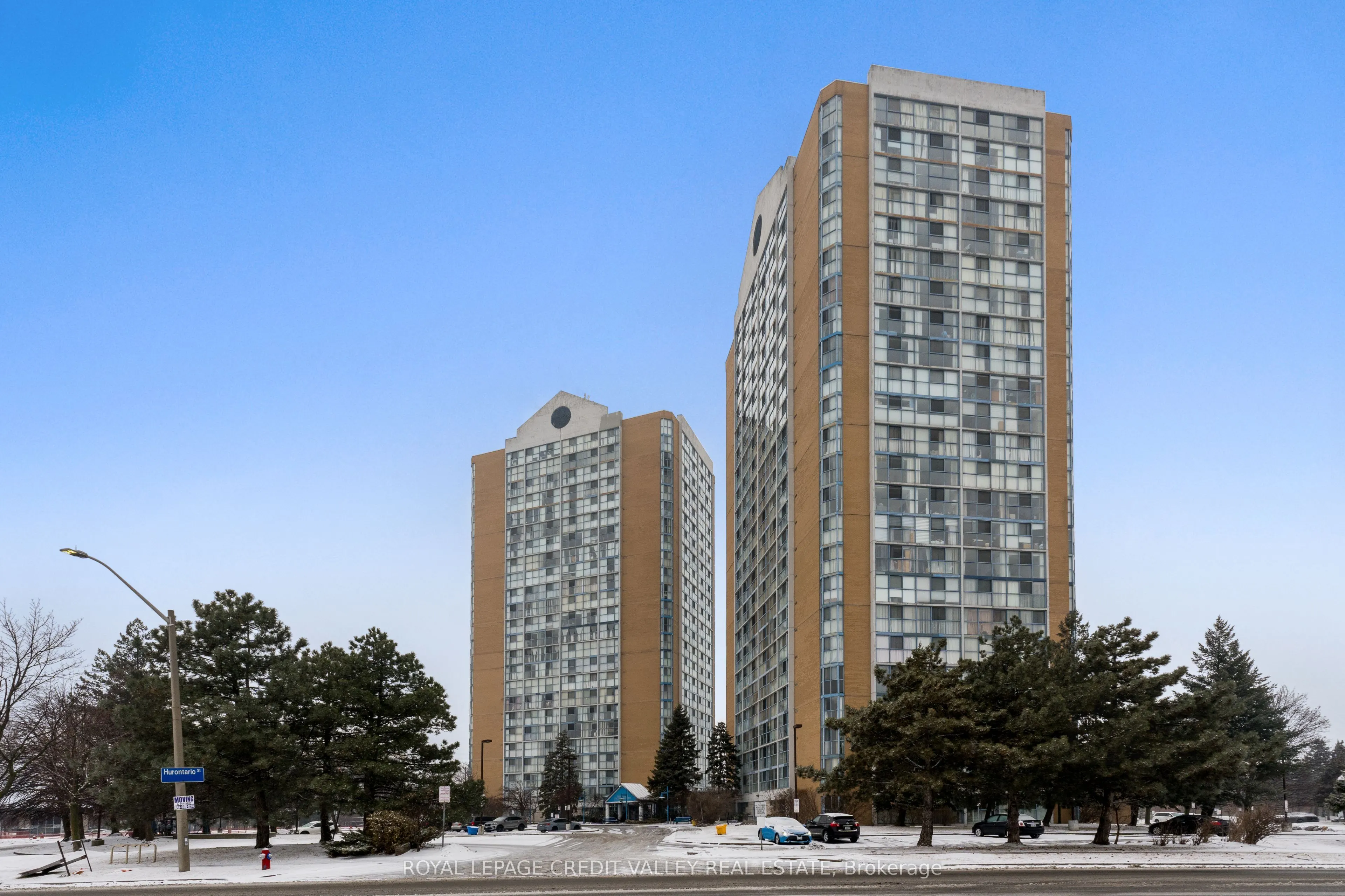 25 Trailwood Drive, #303