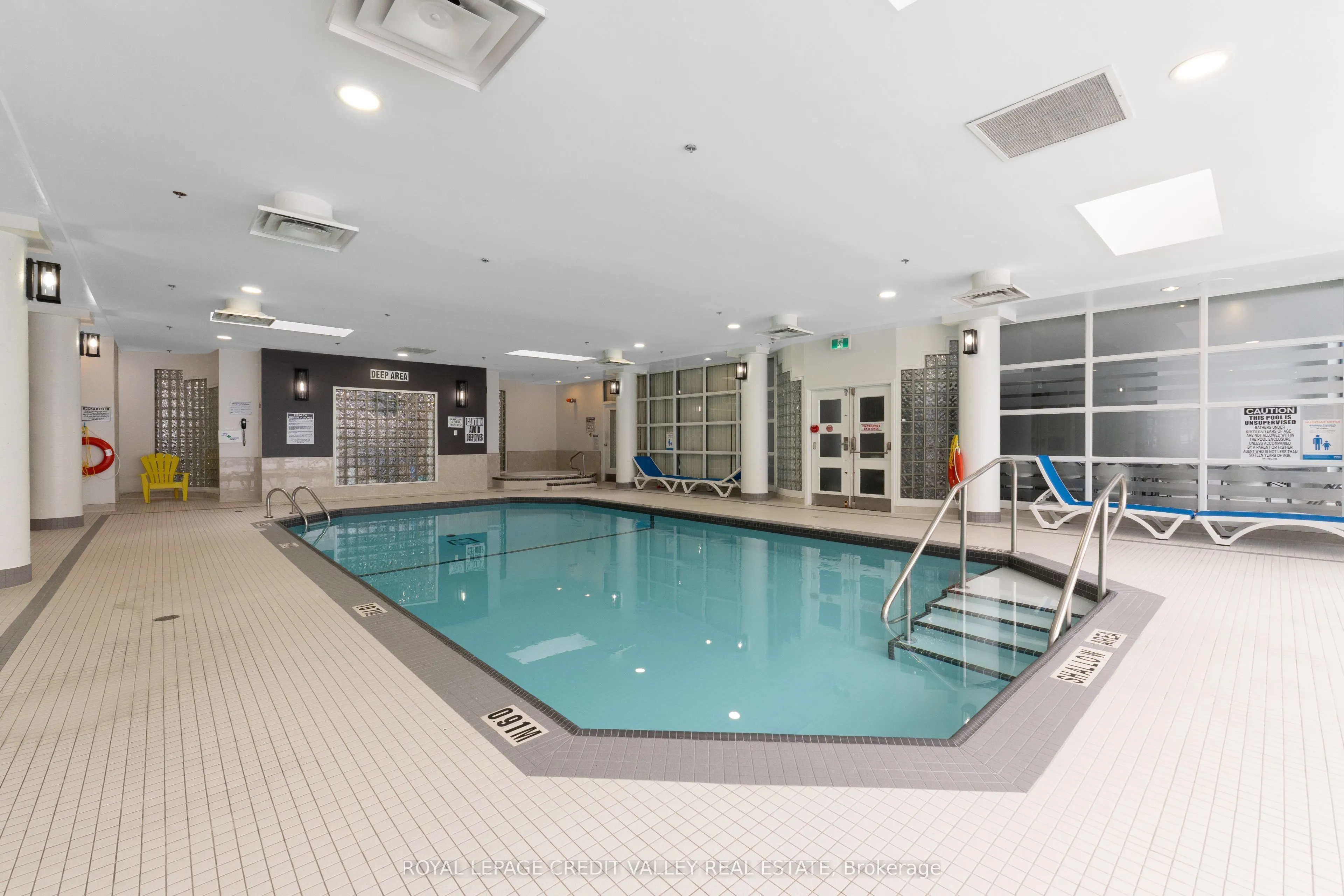 25 Trailwood Drive, #303