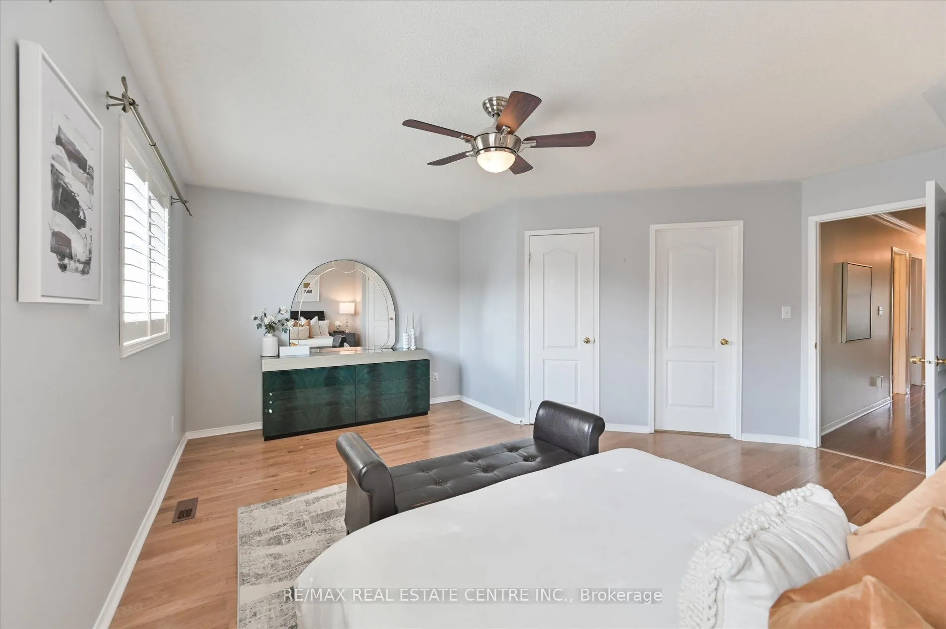 1091 Windbrook Grove