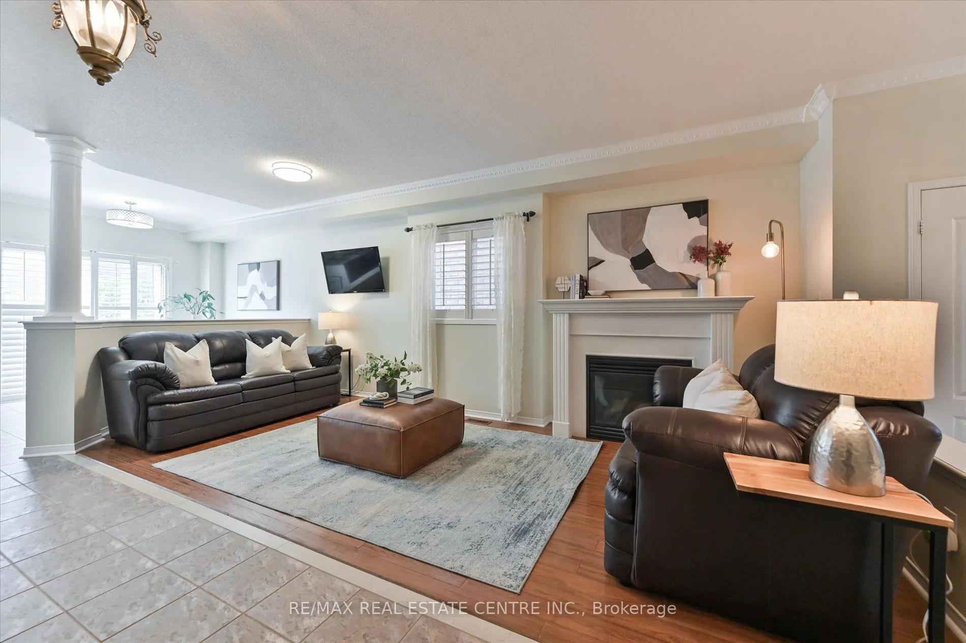1091 Windbrook Grove