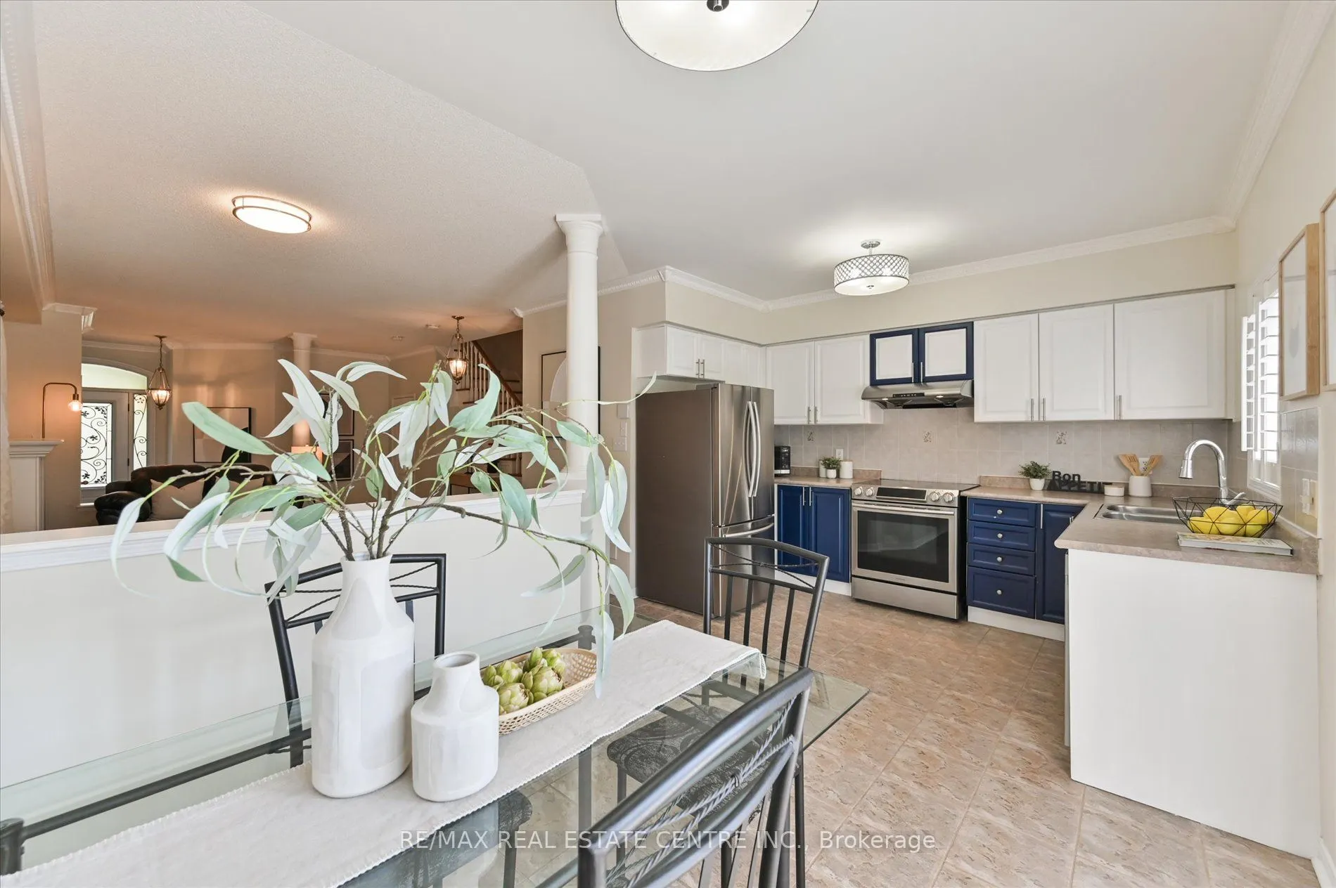 1091 Windbrook Grove