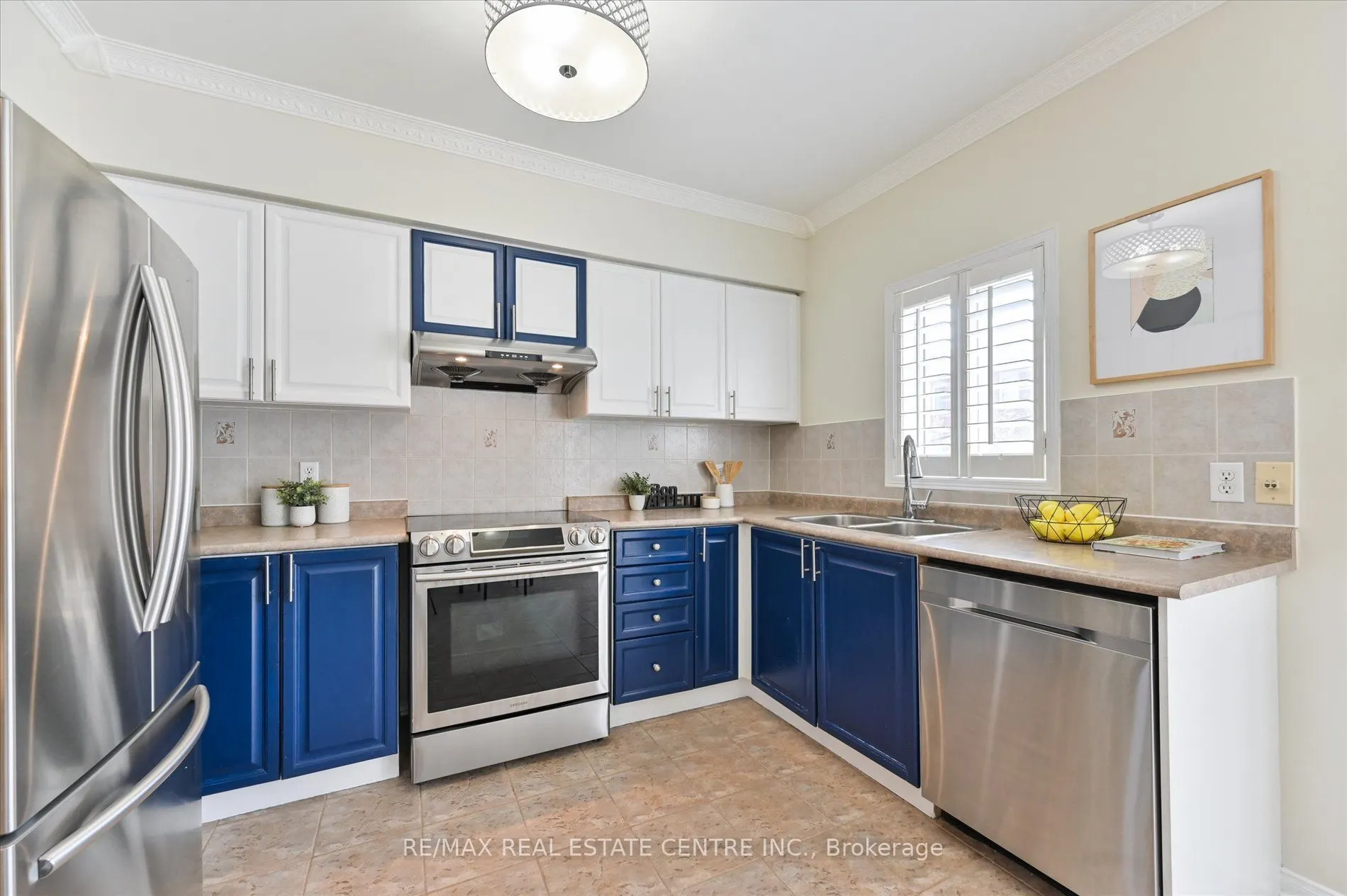 1091 Windbrook Grove