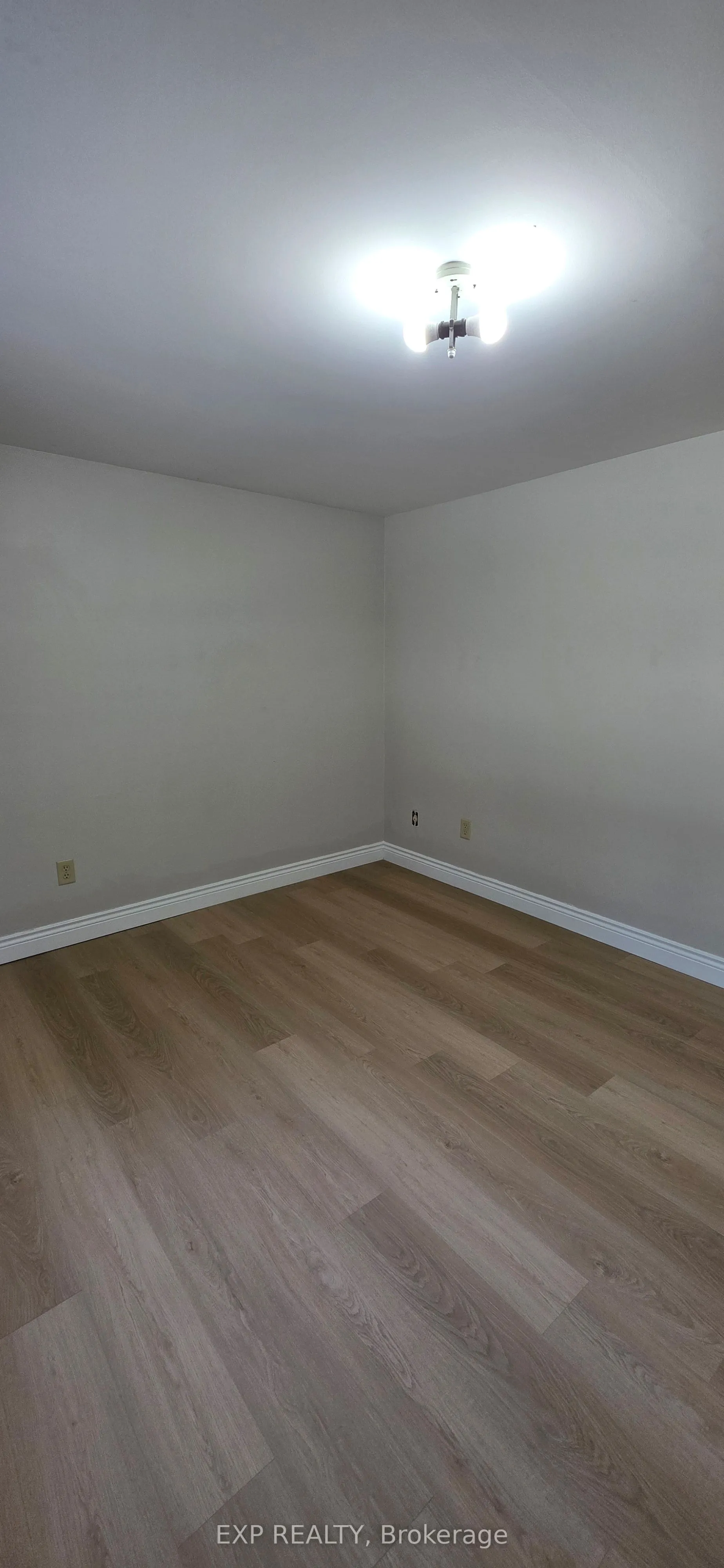 80 Kennedy Road N, #101
