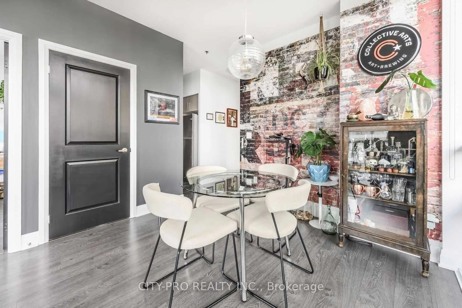 55 Speers Road S, #505